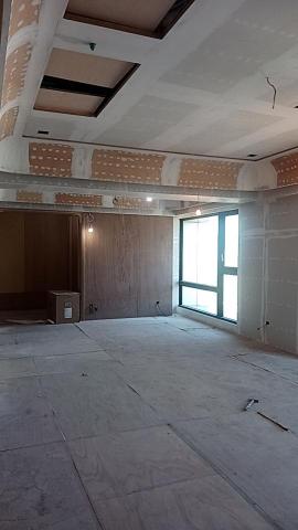 吳宗達 - 裝潢場間接縫填補ab膠在上兩次批土