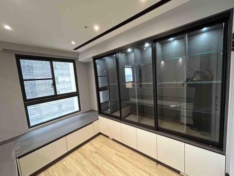 趙偉傑 - 系統櫃
