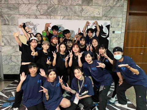 柯基 - 2022 舞展大成與新生合影 柯基 - 2022 舞展大成與新生合影