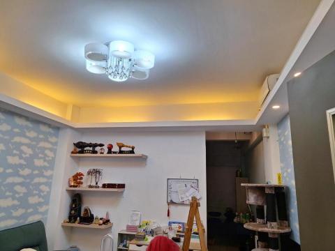 陳建睿 - 層板，間接照明天花板