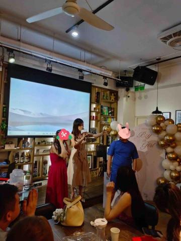 夏蕊全方位活動主持 /全方位活動企劃/場地佈置/水中模特兒 - 性別派對主持