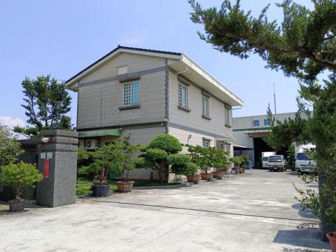 小黃工作間 - 感謝屏東九如鄉傢俱公司冷氣清洗兩台