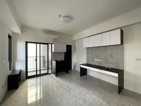 仲宥裝潢工程行 - 套房系統櫃