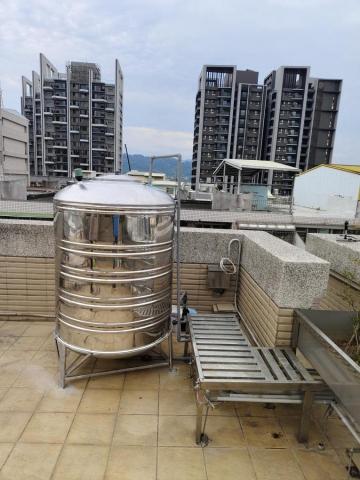 嘉鋐工程行 - 水塔更換