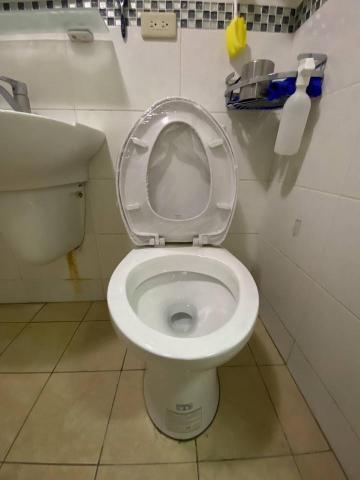 周晉毅 - 馬桶更換