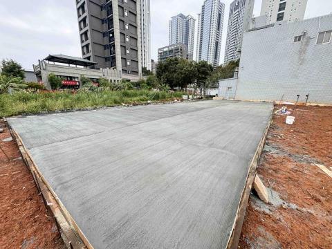 耀築企業社 社團：水泥地鋪設 - 洗車場車道地坪灌漿粉光拉毛