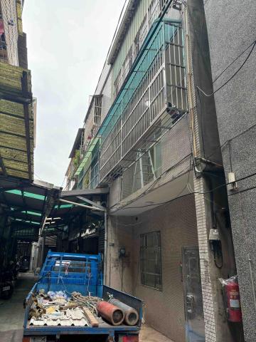 駿傑鉄工所 S.F - 白鐵採光罩 安全門 駿傑鉄工所 S.F - 白鐵採光罩 安全門