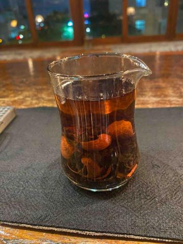 Kyu Tea -酒裡茶香 - 調酒材料全都自製，好喝又健康