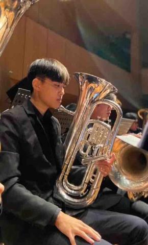 提供2330銅管服務的專家朱泓愷