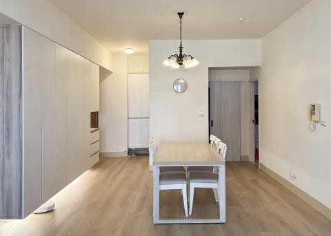 新耘室內裝修工程有限公司 - 玄關系統櫃設計安裝