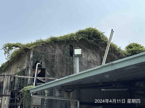 洺展工程行 - 探照燈安裝。