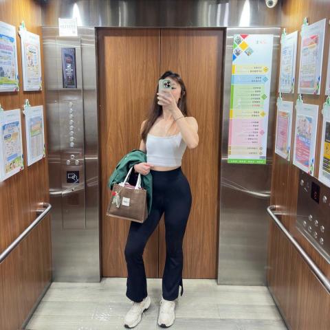 提供瑜珈初學服務的專家Chichi