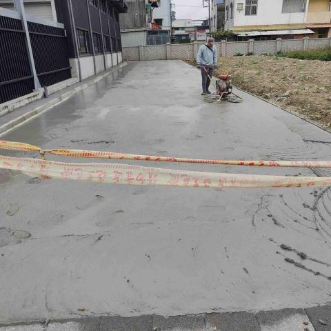 許威地坪粉光 - 施作過程