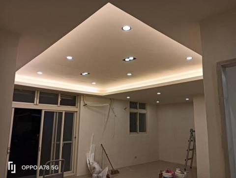 銘翰:陳師傅銘翰宅修小師傅*泥作師傅*磁磚師傅*輕隔間師傅* - 暗架天花板