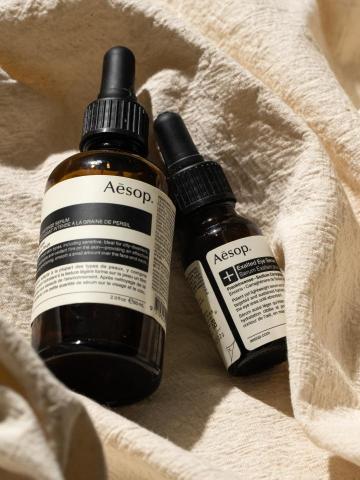 廖 - 保養品範例拍攝