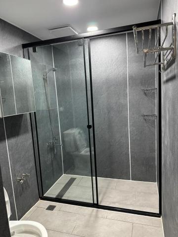三常玻璃工程行 - 淋浴拉門安裝 三常玻璃工程行 - 淋浴拉門安裝