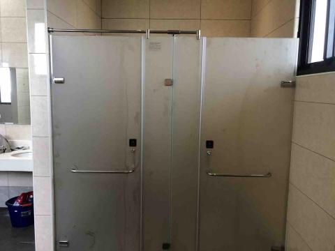 錚辰淋浴門（衛浴設備/淋浴拉門/衛浴空間規劃） - 