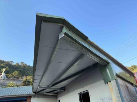 陳嘉呈 - 主結構補強，正面收邊