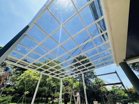 三常玻璃工程行 - 採光罩安裝 三常玻璃工程行 - 採光罩安裝