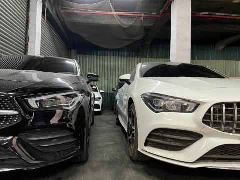 Dx鼎鑫國際汽車 - 【重要公告】

<這禮拜完測 禮拜四兩台會先拖回公司>

2024年第一批精選23P及AMG車型抵達台灣基隆港！這是一個令人振奮的時刻，我們期待著將這些精心挑選的車型帶給台灣的車迷和愛好者。

跟著我們前去基隆開櫃 本次到港的四款車型：

2021年式原廠選配消光灰 23P GLA250 AMG：獨領風騷，全台唯一。

2020年式原廠選配23P黑色CLA250 AMG：霸氣十足，彰顯非凡品味的極