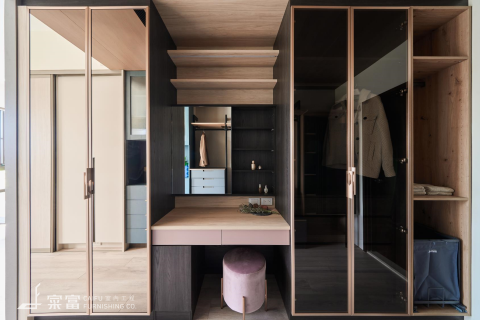 寀富室內裝修工程股份有限公司 - 臥室全系列衣櫃、梳妝台規劃