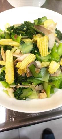 游先生（祺食堂） - 筍菇炒青江