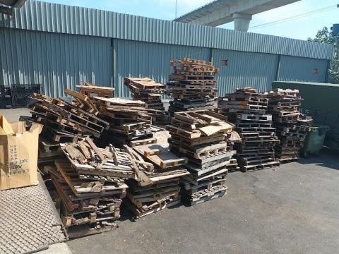 永綠環保工程行（合法清運機構）廢棄物清運、木材清運、裝潢廢棄 - 