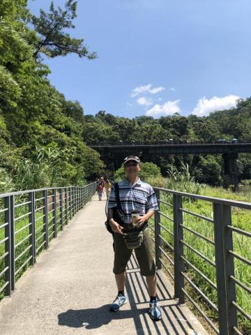 Jaden 英文專業翻譯 - Vibrant Jaden Liao