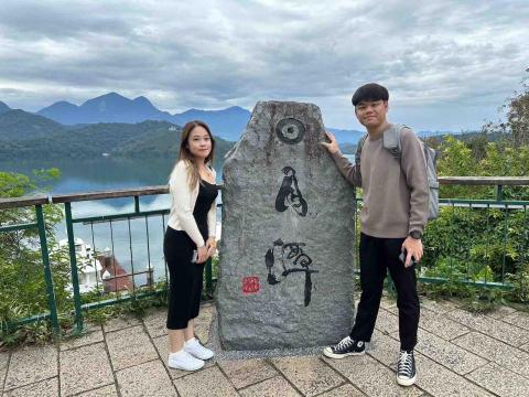 台灣旅行家包車旅遊 - 