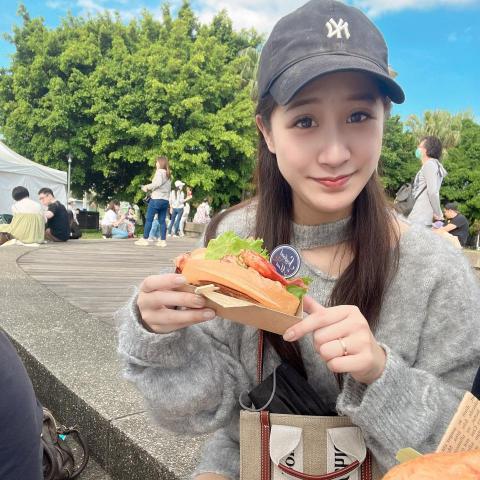 提供兼差服務的專家吳宇甄