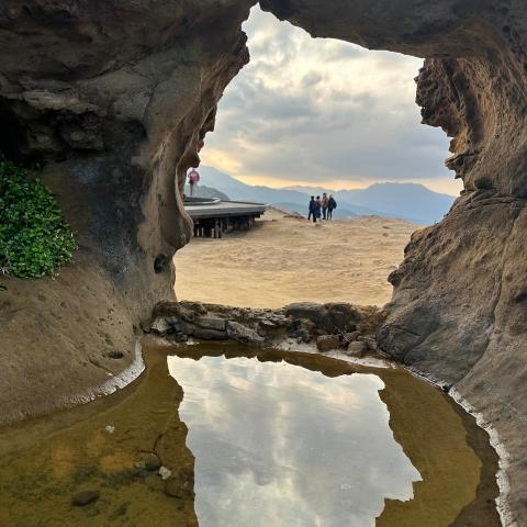 提供兒童美術創作服務的專家陳琮崴