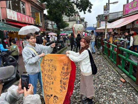 台灣旅行家包車旅遊 - 