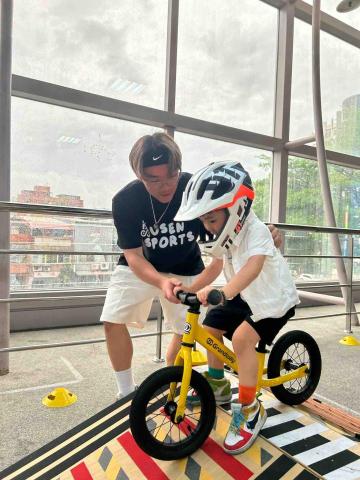 🔍酷昇幼兒運動教學。謝旻諺(小明教練) - 中壢滑步車課程 🔍酷昇幼兒運動教學。謝旻諺(小明教練) - 中壢滑步車課程