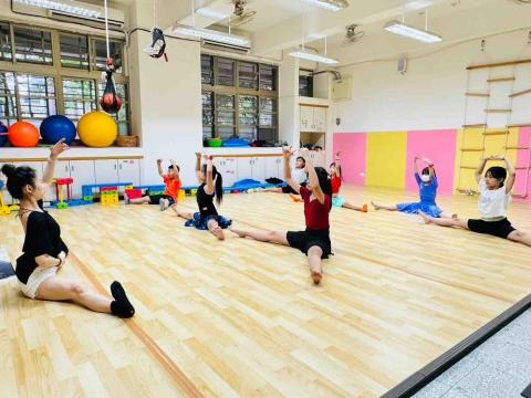 有光的孩子舞蹈空間 - 