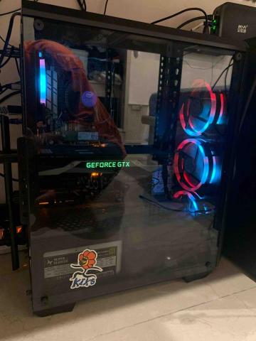 軒毅 - 我自己的主機
