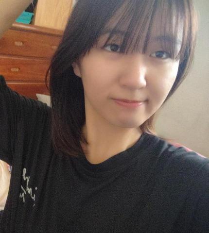 提供打字排版服務的專家珮