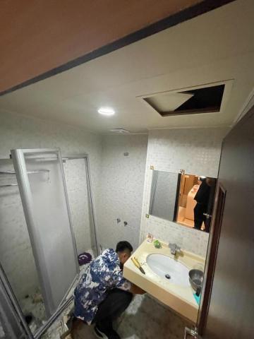 豪杰工程行 - 廁所衛浴三寶拆除 豪杰工程行 - 廁所衛浴三寶拆除