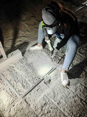 冠鋐工程行 - 新建案營造工程地坪打除