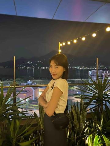 提供法文服務的專家潘怡彣