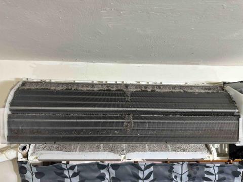 魔淨清潔坊 - 蒸發器清洗前