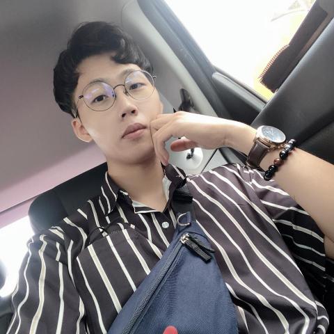 提供uiux自學服務的專家Jeff姐夫