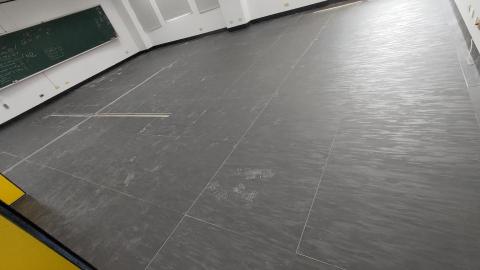 橙藝企業有限公司 - 黑色為底料鋪設，後續復原沒煩惱