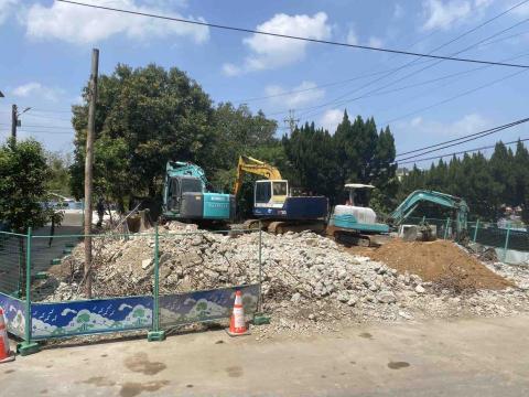 駿江工程有限公司-旭鼎土木包工業 - 中油公司-拆除中