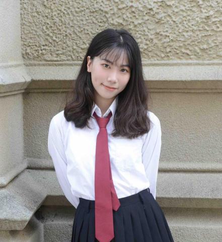 提供kpop教學服務的專家牟晉萱