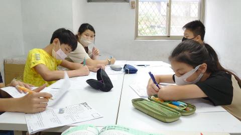 林慧雅 - 國小數學團班（上課日常）