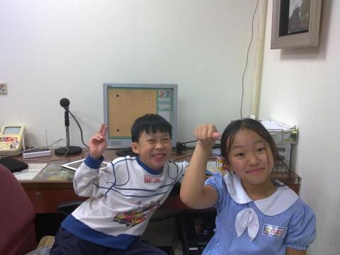 思圍棋院 Go Grit Academy - 2014年的學生，現任職業棋士