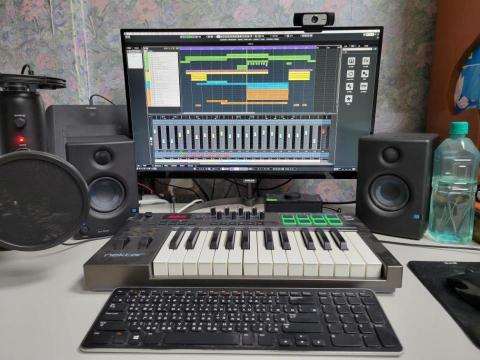 Keaton凱特[音樂] - 使用的編曲工具、MIDI controller、監聽環境等等