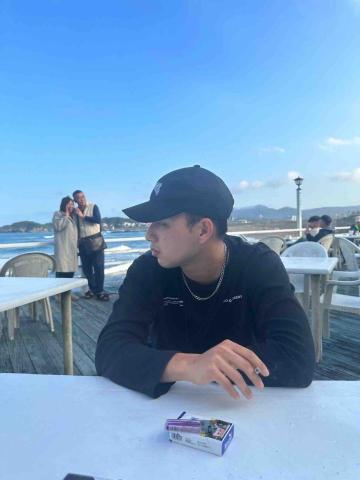 提供2024 220服務的專家林奕儒