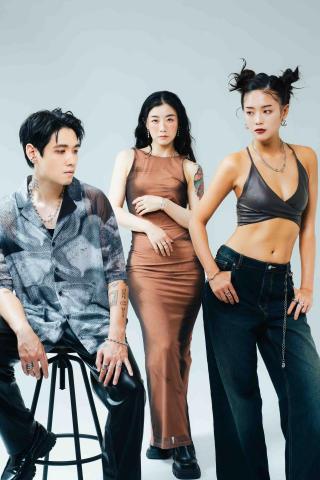 芮芮 - 平面廣告造型