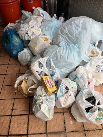 代樂收-代收垃圾-裝潢清潔-廢棄物清運-拆除工程 - 垃圾代收前